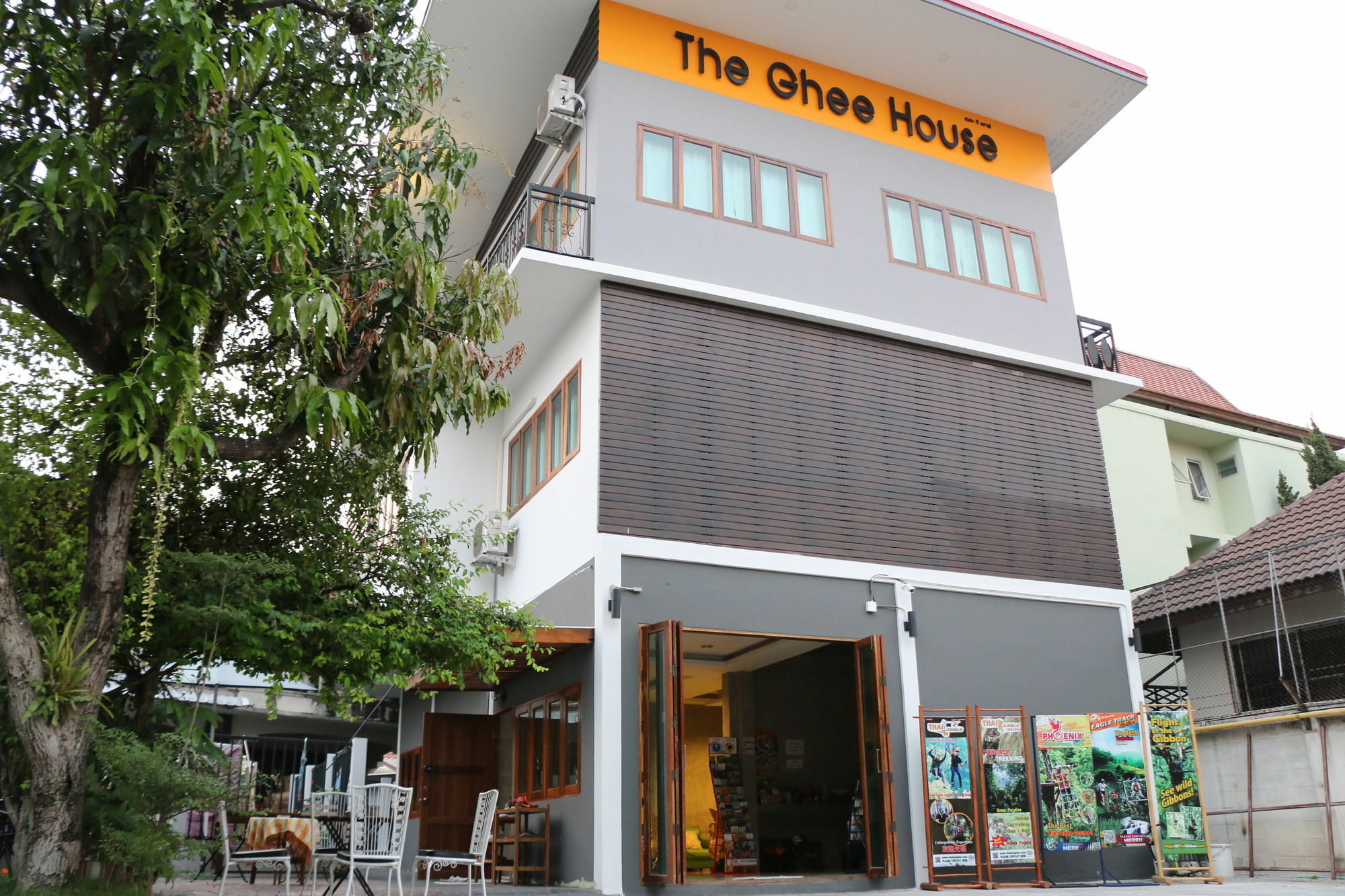 The Ghee House Hotel Чиангмай Екстериор снимка
